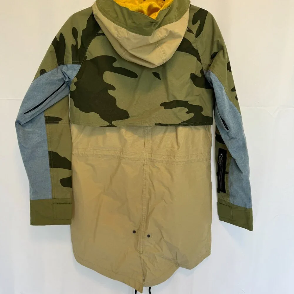 L.A.M.B x Burton Riff Parka Camo Snowboard Jacket Size XS - Picture 4 of 13